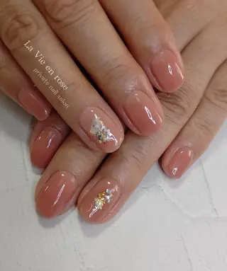 ネイル ラヴィアン ローズのネイルデザイン