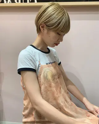 ショート himawari♡ 柔らかいカラーのヘアスタイル