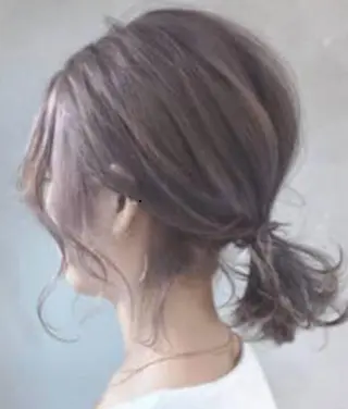 ミディアム カラー T Maiのヘアスタイル