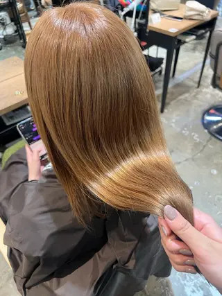 セミロング カラー 森田 琴心のヘアスタイル