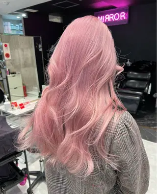 セミロング カラー ヘアアレンジ 🌟🍒ハイトーン 韓国ヘア/ユウミのヘアスタイル