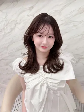 セミロング カラー 🎀韓国レイヤー🎀 顔周り　とばみかのヘアスタイル
