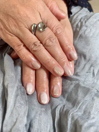 ネイル nail studio Ulu所属・漆崎 茜のネイルデザイン