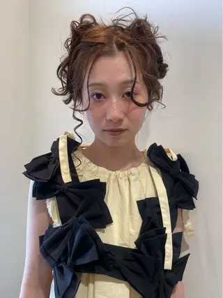 ロング カラー ヘアアレンジ GUESTs所属・優音 /YUi/パーマのヘアスタイル