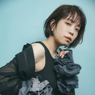 ショート カラー カコ/レイヤーカット ヘアアレンジのヘアスタイル