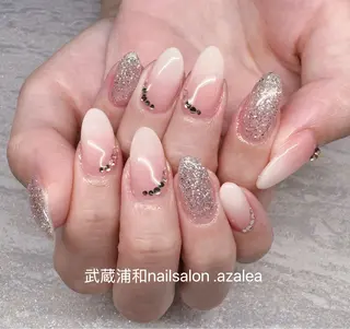 ネイル R inのネイルデザイン