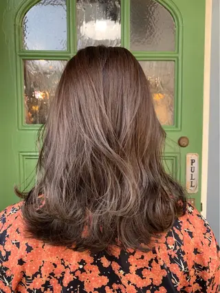 ミディアム カラー ヘアアレンジ 石川 晃也のヘアスタイル