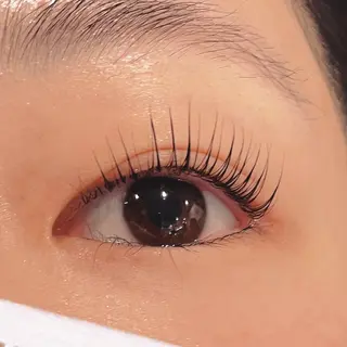 マツエク・マツパ bien 🐈‍⬛の眉毛・アイブロウイメージ