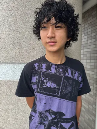 ミディアム カラー職人/上川原 雄飛のヘアスタイル