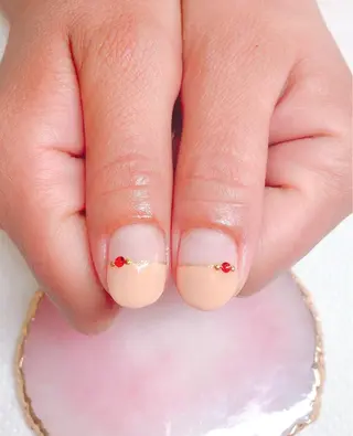 ネイル CROWN プライベートサロンのネイルデザイン