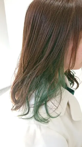 ロング カラー 透明感ハイトーン☆ 今津 佑太のヘアスタイル