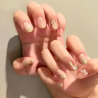 ネイル ウシク ミユキのネイルデザイン