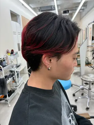 カラー メンズ NaVIユウジ ブリーチカラーのヘアスタイル