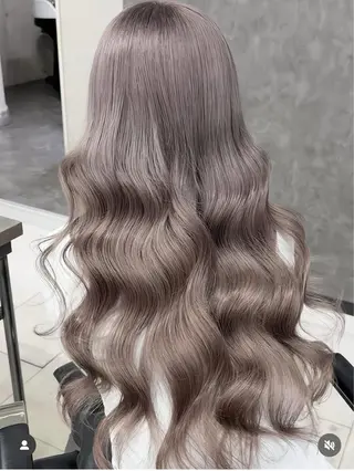 ロング カラー Kvell&Co.所属・ミルクティー・ピンク 甘モテカラー/emaのヘアスタイル