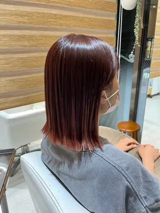 ミディアム 須藤 百合香のヘアスタイル