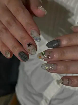 ネイル Rino ．のネイルデザイン