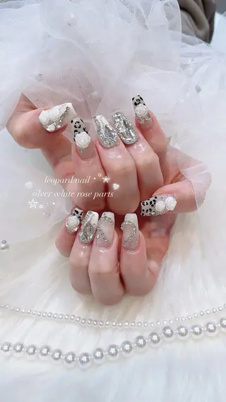 ネイル classic 新横浜所属・山田 暉のネイルデザイン