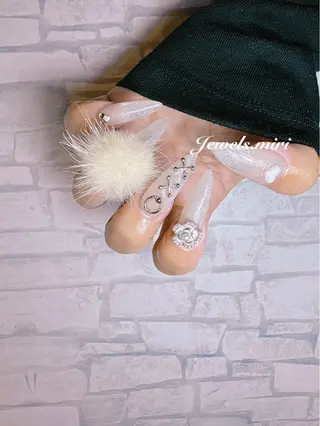 ネイル Jewels nail lily 白楽所属・ネイルサロン Jewels Mのネイルデザイン