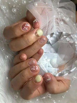 ネイル 中西 美羽のネイルデザイン