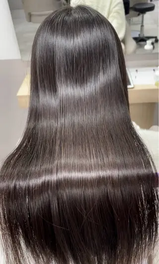 ロング Luana難波 🫧NOAのヘアスタイル