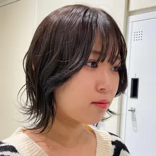 ショート ハイトーン/暖色/ 眉/メイク/Rinaのヘアスタイル