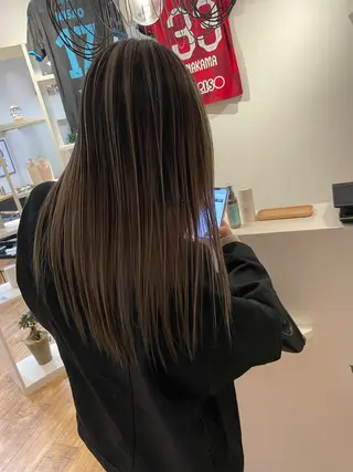 セミロング カラー ブリーチ👩‍🦳/ ‪✂︎MANAMIのヘアスタイル