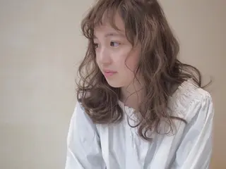 セミロング パーマ 似合わせカット🌿 前川のヘアスタイル