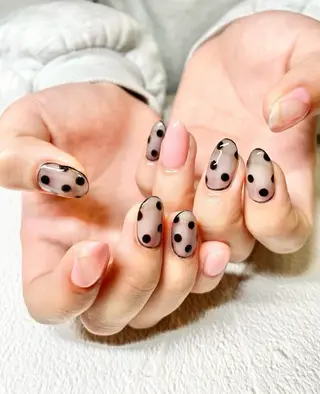 ネイル 濱嶋 結菜のネイルデザイン