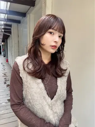 セミロング カラー AiM 大名　似合わせカットのヘアスタイル