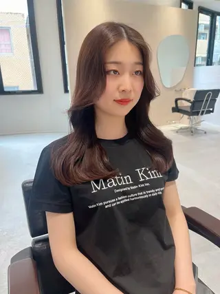 セミロング カラー loulou所属・透明感カラー 💎飯塚ゆうきのヘアスタイル