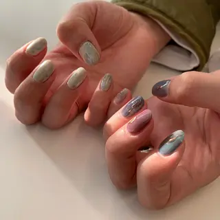 ネイル 佐藤 穂乃香のネイルデザイン