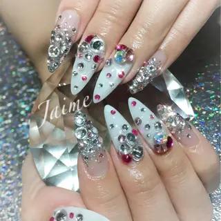 ロング ネイル Jaime Yuiのネイルデザイン