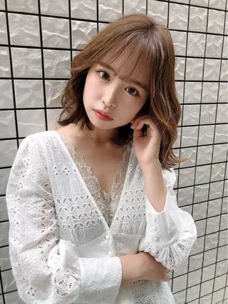 ミディアム カラー 金安 かんたのヘアスタイル