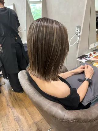 ミディアム 赤み消し特化/ 藤本 彩果のヘアスタイル