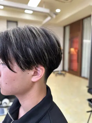 メンズ メンズ＆レディース モテナ所属・✨カラー指名No.1 ✨🌈ナツミ🌈のヘアスタイル