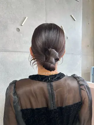 ロング カコ/レイヤーカット ヘアアレンジのヘアスタイル