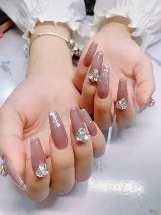 ネイル へぜリヒ ·もものネイルデザイン