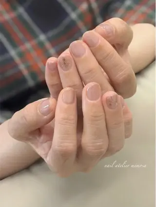 ネイル アトリエ　ミモザ所属・いまむら あかりのネイルデザイン