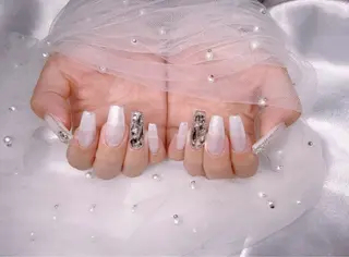 ネイル YK 美学院のネイルデザイン