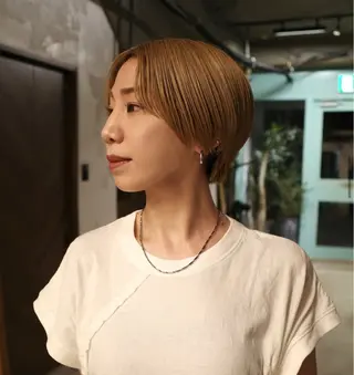 ショート BOTANIUM by Rr SALON 【ボタニウムバイアー ルサロン】所属・リクト/栄/矢場町/ ボブ/パーマ/艶髪のヘアスタイル