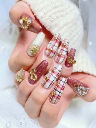 ネイル も ものネイルデザイン