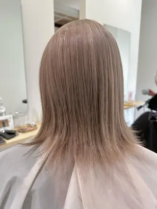 セミロング カラー Design Color🐰アユミのヘアスタイル