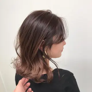 ミディアム カラー 🩵ハイトーン 美咲🩵のヘアスタイル
