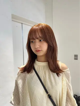 カラー ハイトーン/レイヤー nail 百咲💌のヘアスタイル