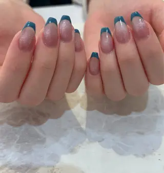 ネイル private salon magique所属・Rina🫧 大阪/福島のネイルデザイン