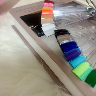 ネイル Leaf  nail Yokoのネイルデザイン