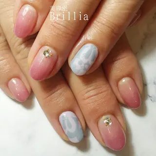 ネイル 柴田 彩のネイルデザイン