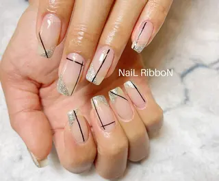 ネイル ネイルリボン 受付スタッフのネイルデザイン