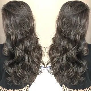 ロング カラー 井上 一平のヘアスタイル