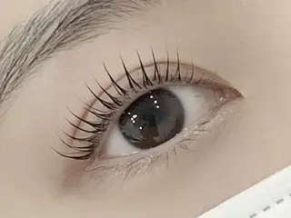 マツエク・マツパ Aranasalon 新宿店のマツエク・マツパデザイン